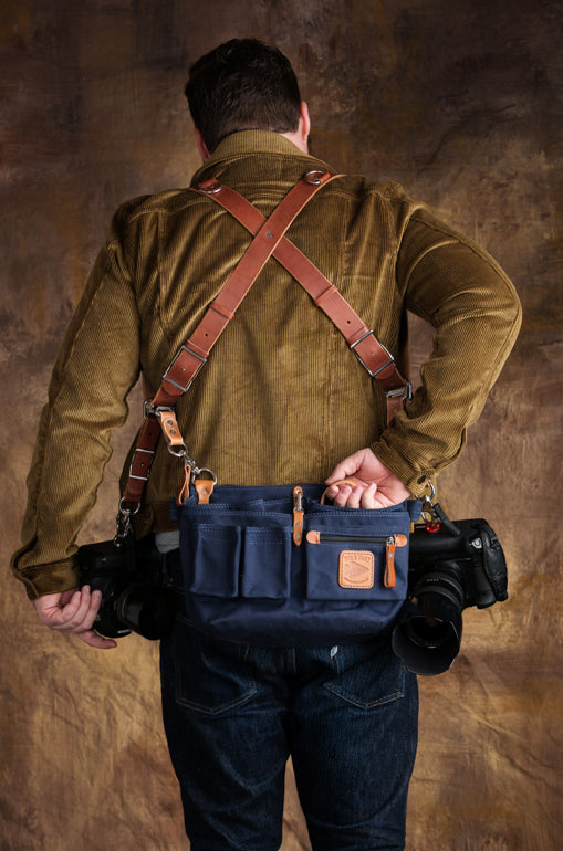 Explorer Lens Quiver | Canvas and Leather Messenger Bag