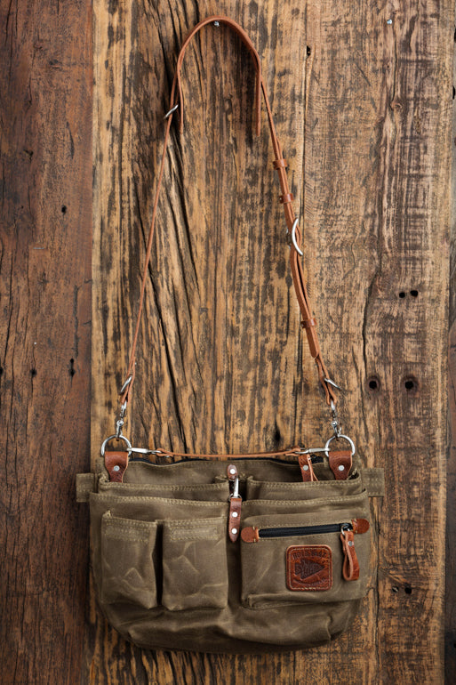 Explorer Lens Quiver | Canvas and Leather Messenger Bag