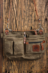 Explorer Lens Quiver | Canvas and Leather Messenger Bag