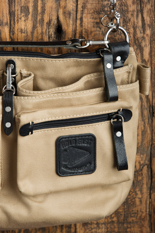 Explorer Lens Quiver | Canvas and Leather Messenger Bag