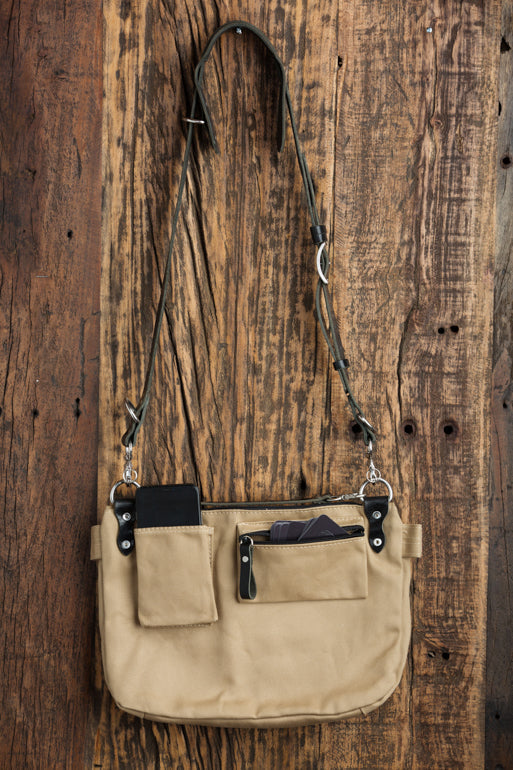 Explorer Lens Quiver | Canvas and Leather Messenger Bag