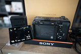 (USED) Sony FX3 Cinema Line Full-frame Camera with Lightweight XLR Camera Handle (2 Batteries Included) **MINT**