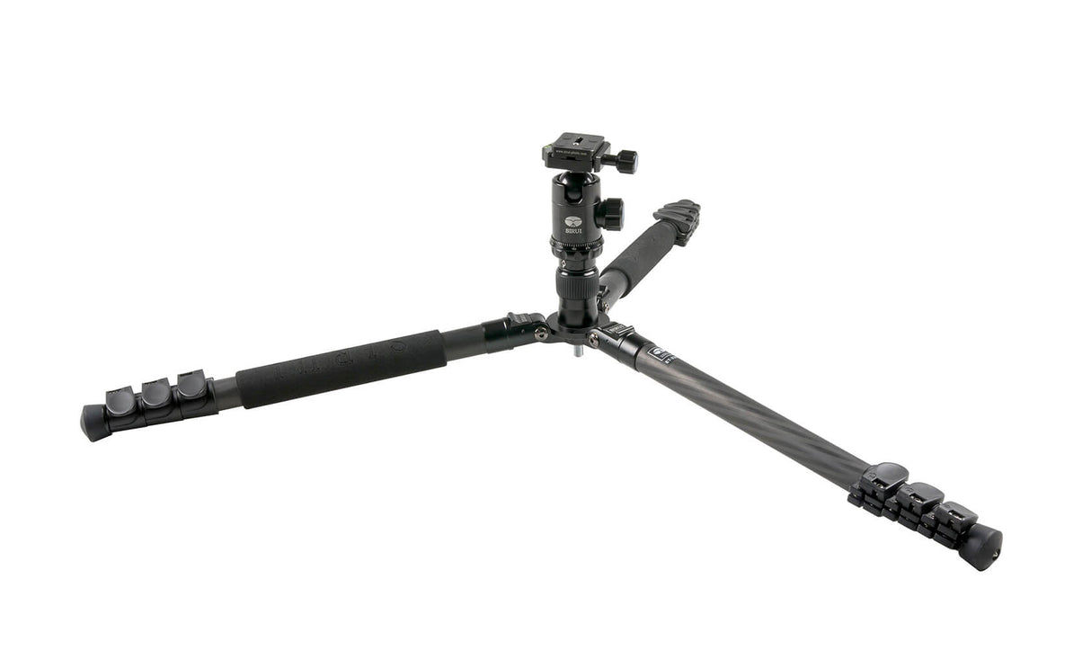 SIRUI ET-2204 Carbon Fiber Tripod with E-20 Ball Head