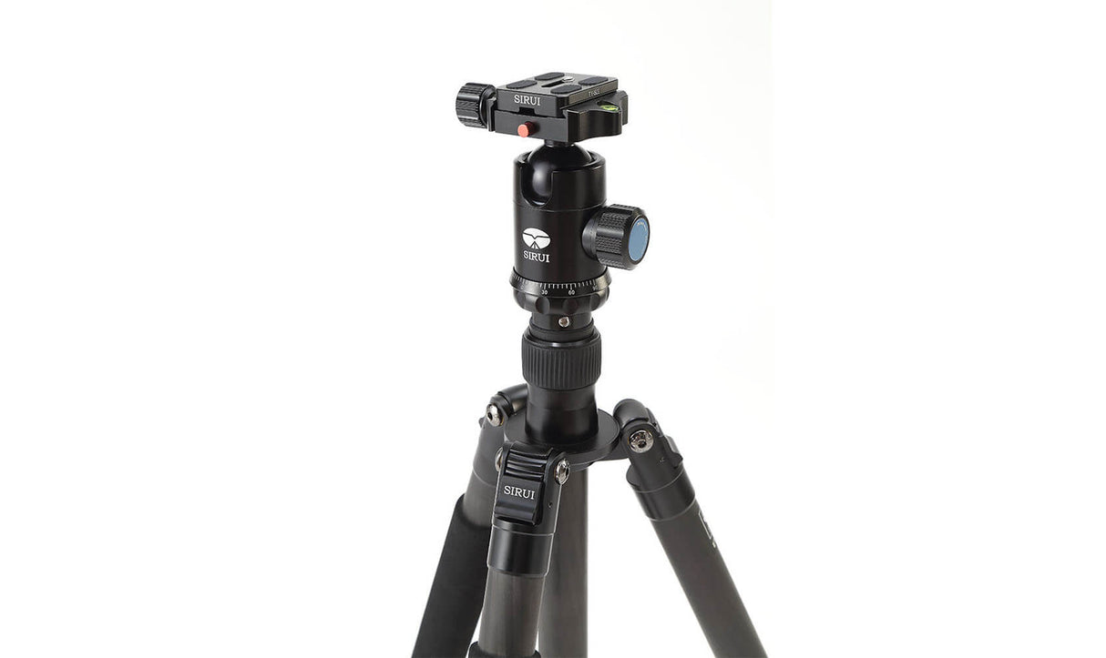 SIRUI ET-2204 Carbon Fiber Tripod with E-20 Ball Head