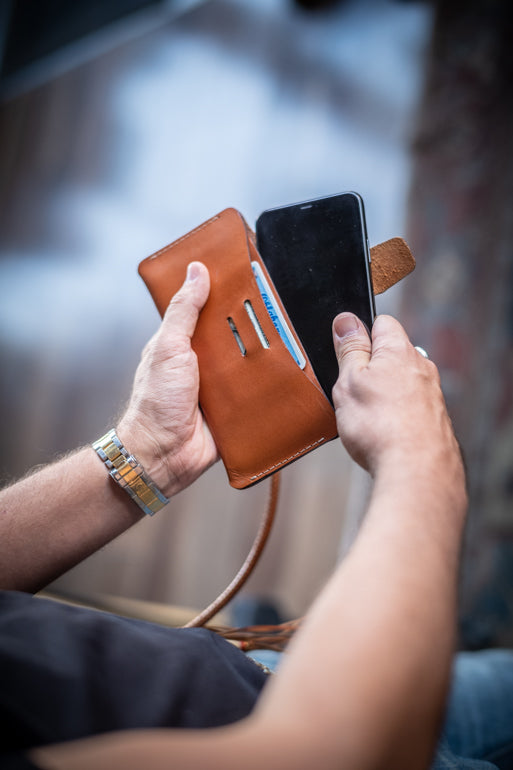 Leather EDC iPhone Wallet