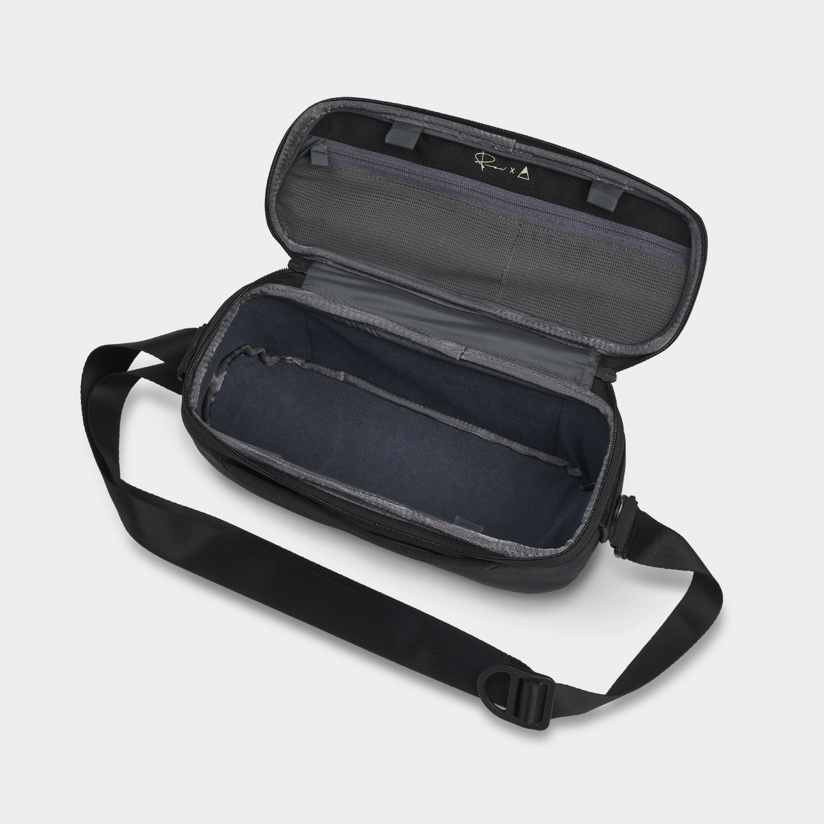 Luma Camera Sling 9L